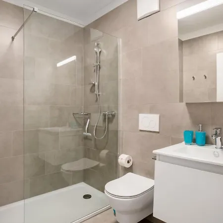 Loctowers A2-7-1 By Interhome * Локарно