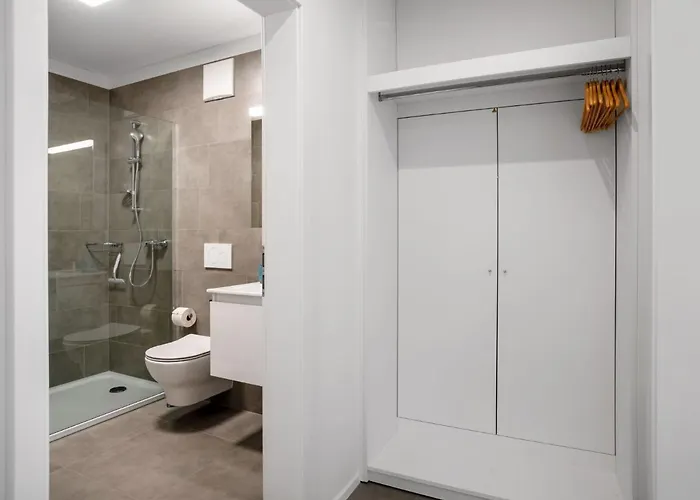 Daire Loctowers A2-7-1 By Interhome Locarno